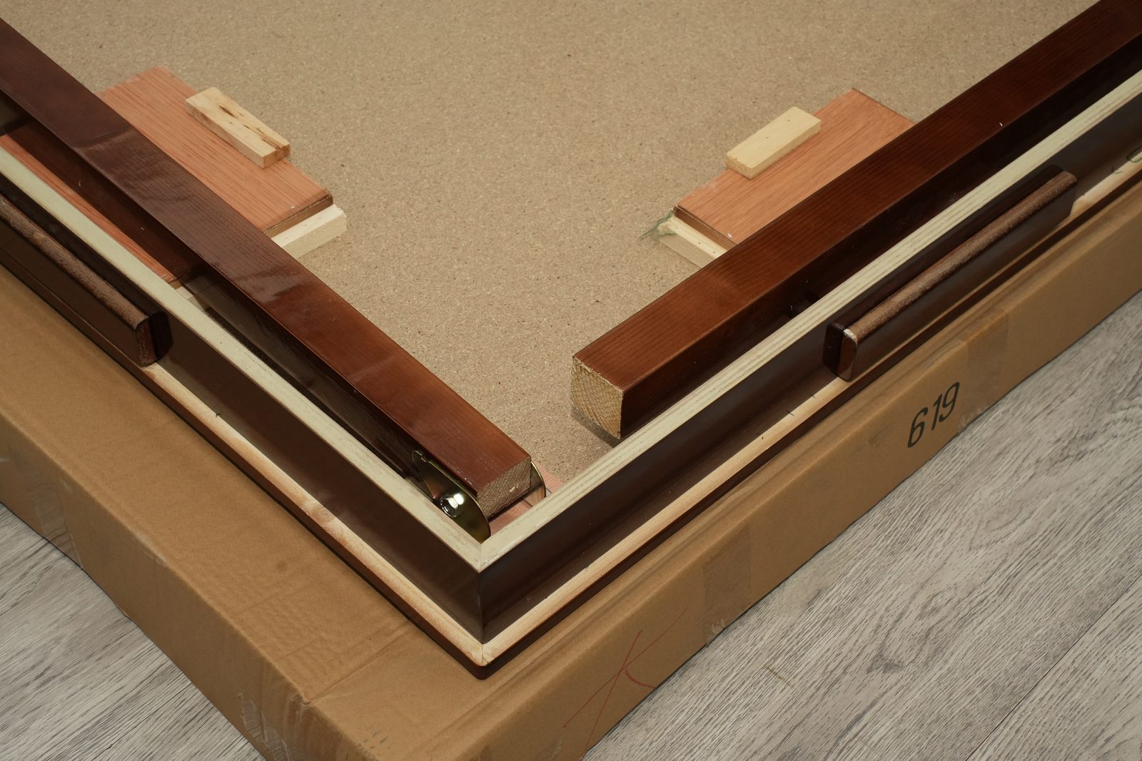 Underside frame and leg mounting blocks